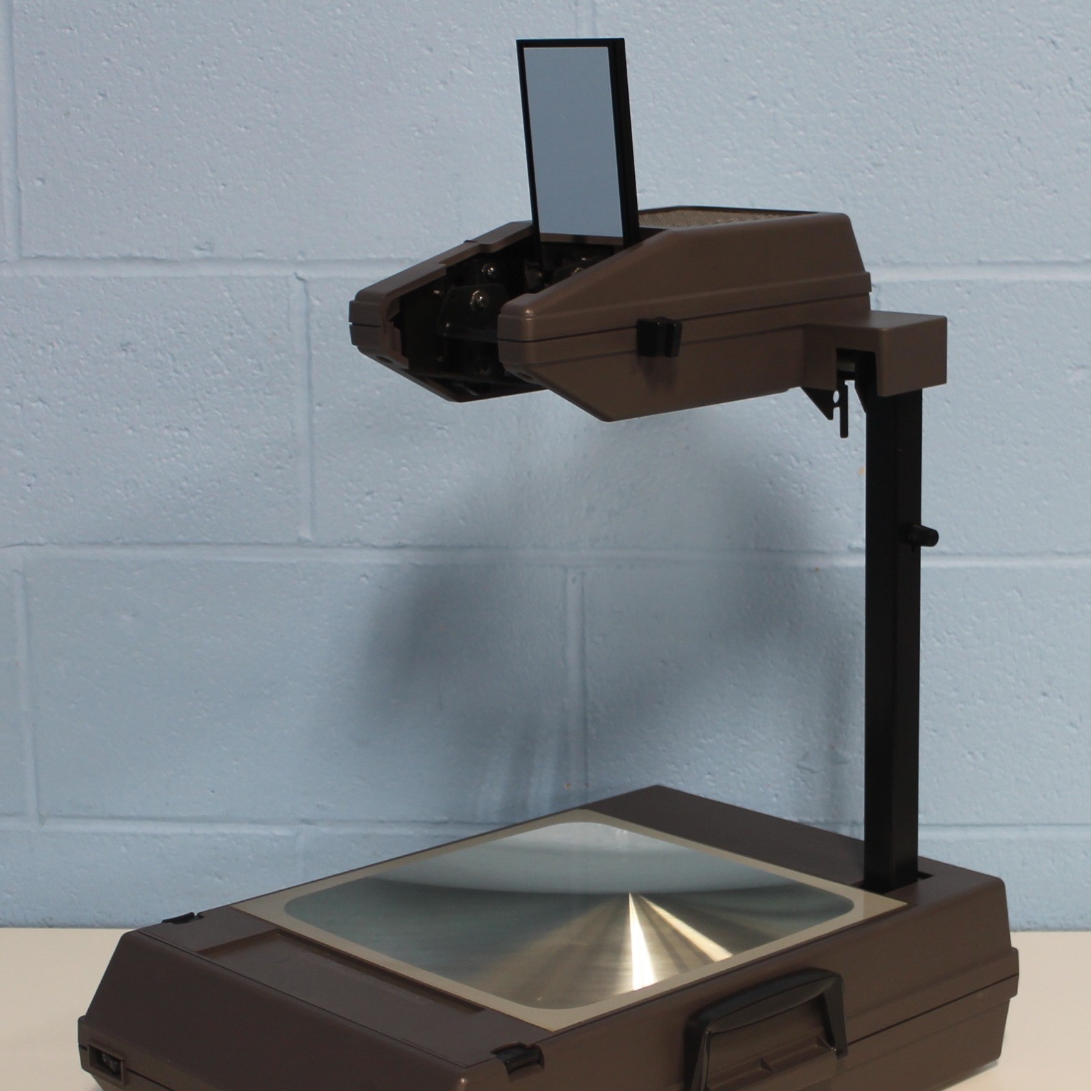 overhead projector